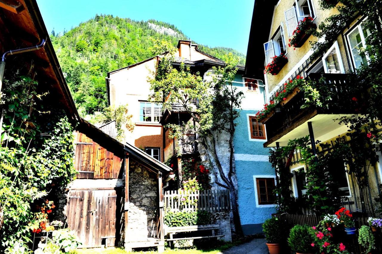 Haus Am Hof - 15Th Century House At The Lake, Near The Marketplace, With A Balcony Hallstatt Kültér fotó